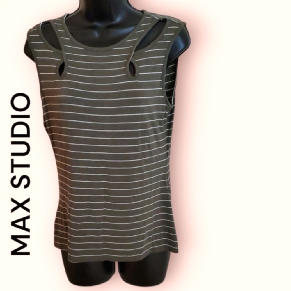 Max Studio Sleeveless cut out striped top sz M